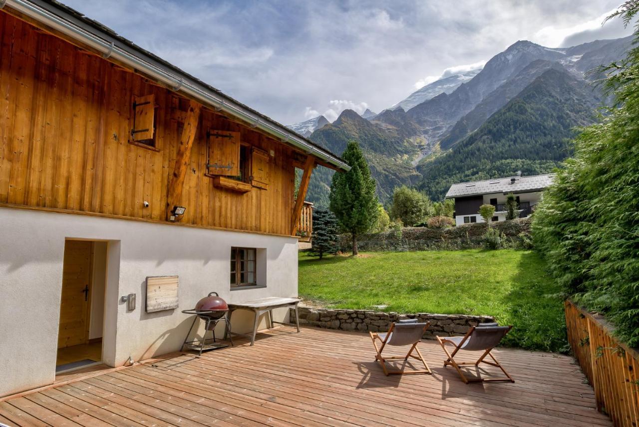 Chalet Trois Bois - Alpes Travel - Les Houches - Sleeps 8 Villa Exterior photo